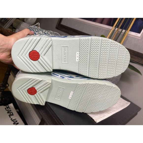 Hunter Refined Tall Coral Print Waterproof Boot - Picture 9 of 9